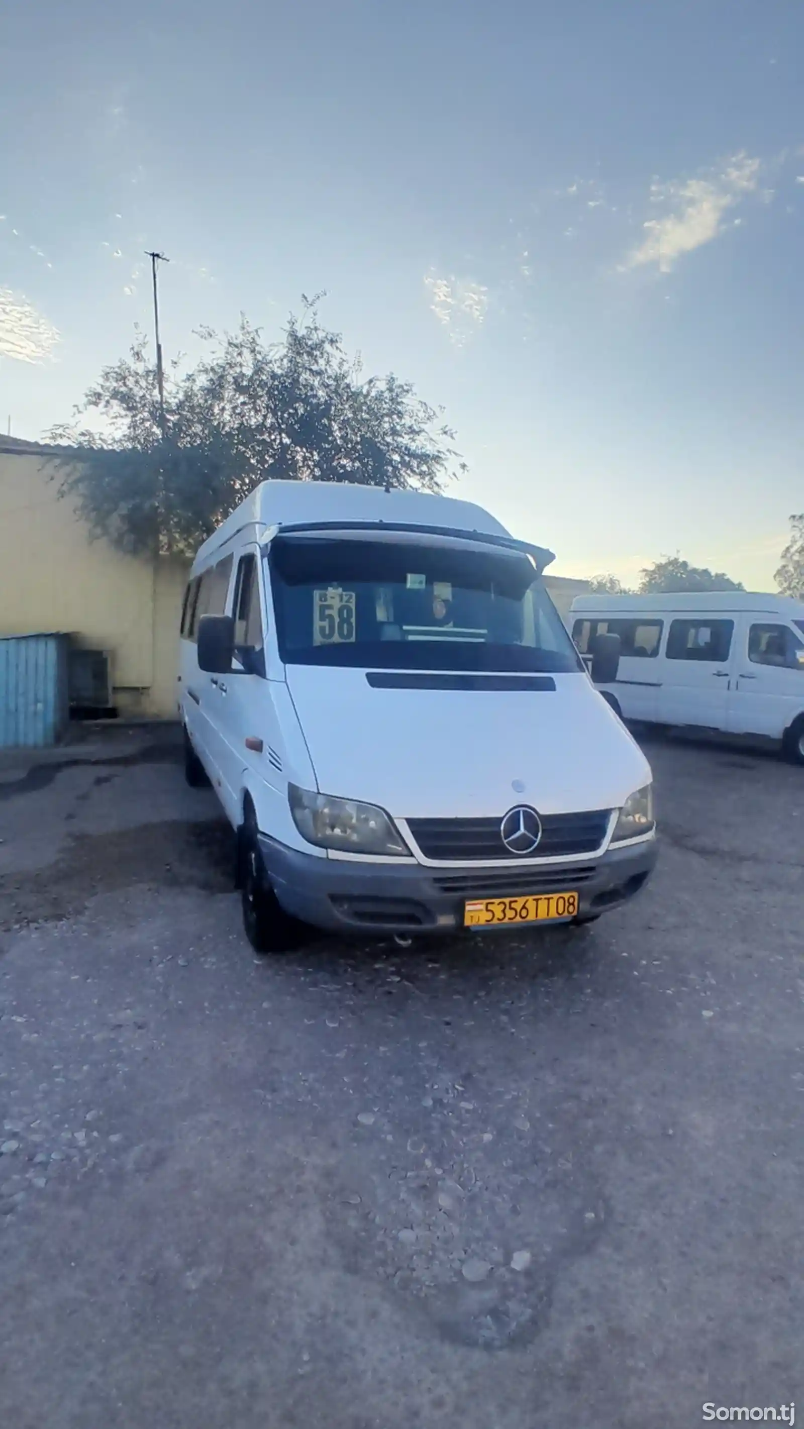 Mercedes-Benz Sprinter, 2002-5