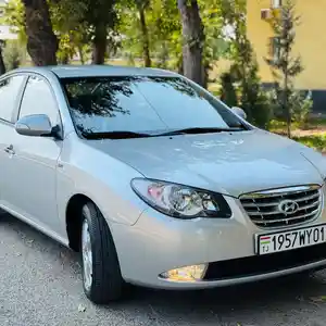 Hyundai Avante, 2010