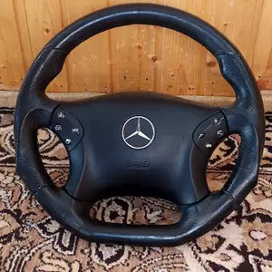 Руль от Mercedes-Benz