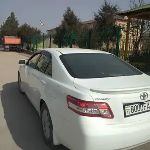 Toyota Camry, 2008