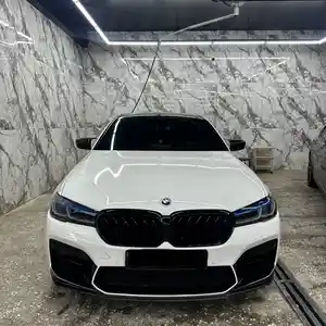 BMW 5 series, 2017