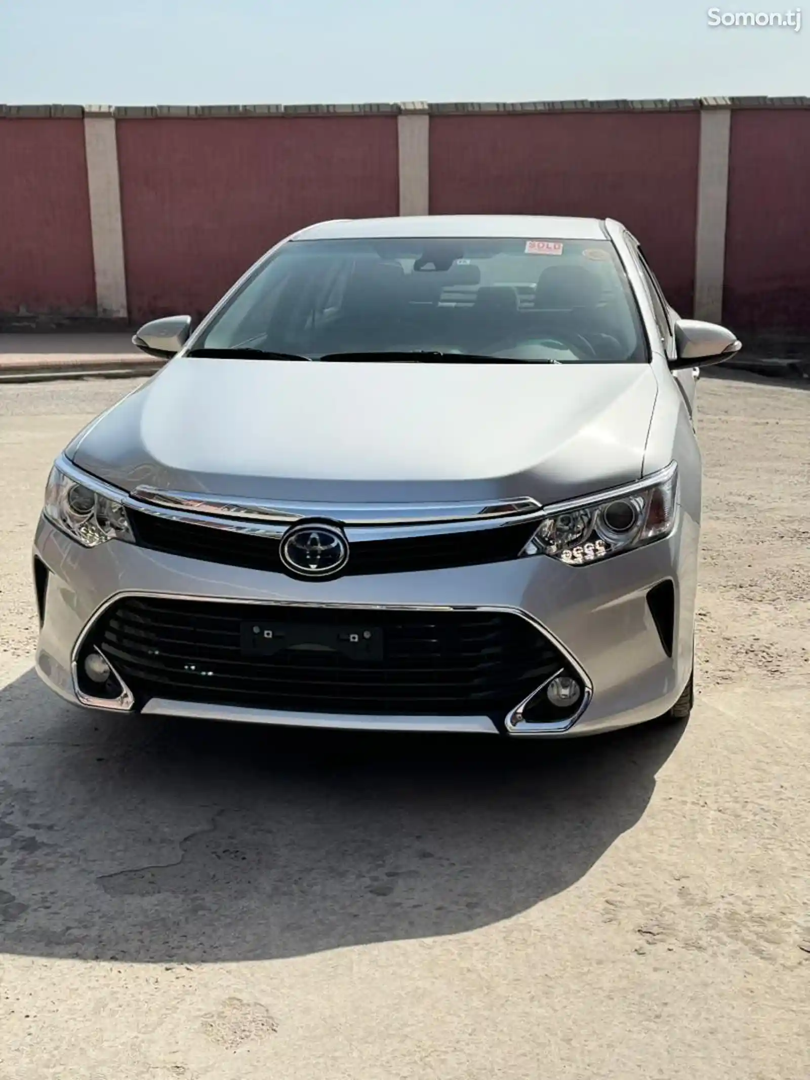 Toyota Camry, 2016-1