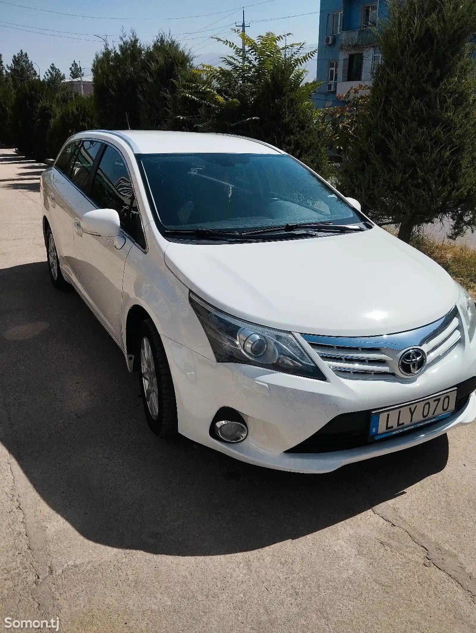 Toyota Avensis, 2014-9