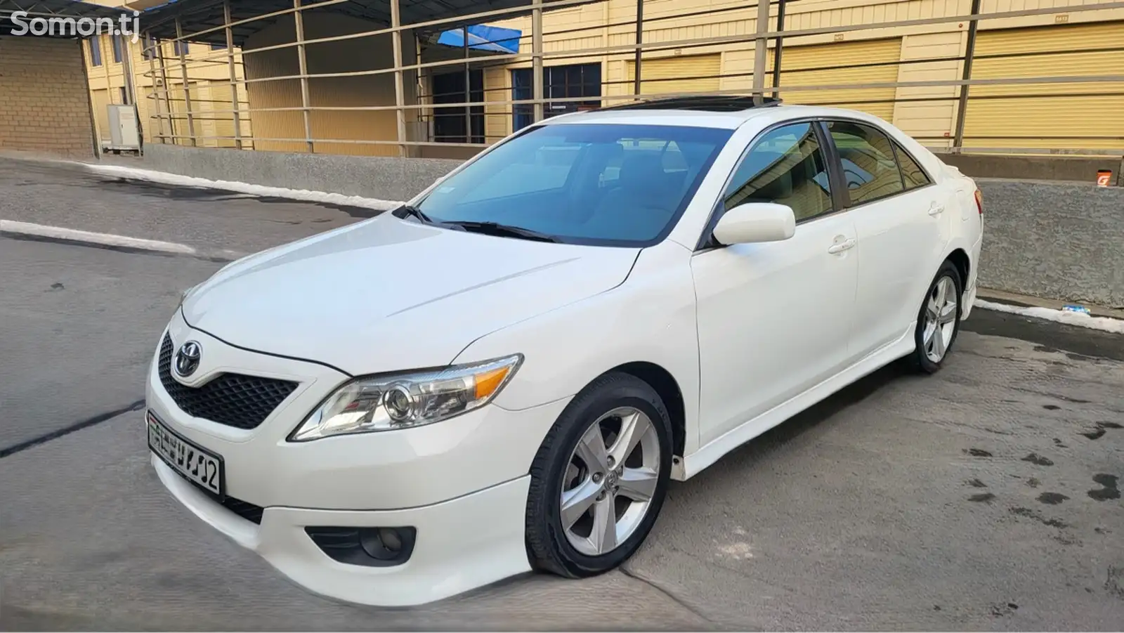 Toyota Camry, 2011-1