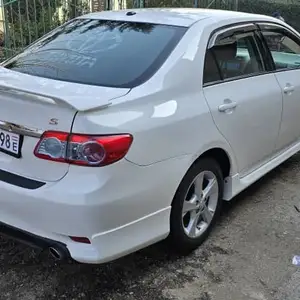 Toyota Corolla, 2012