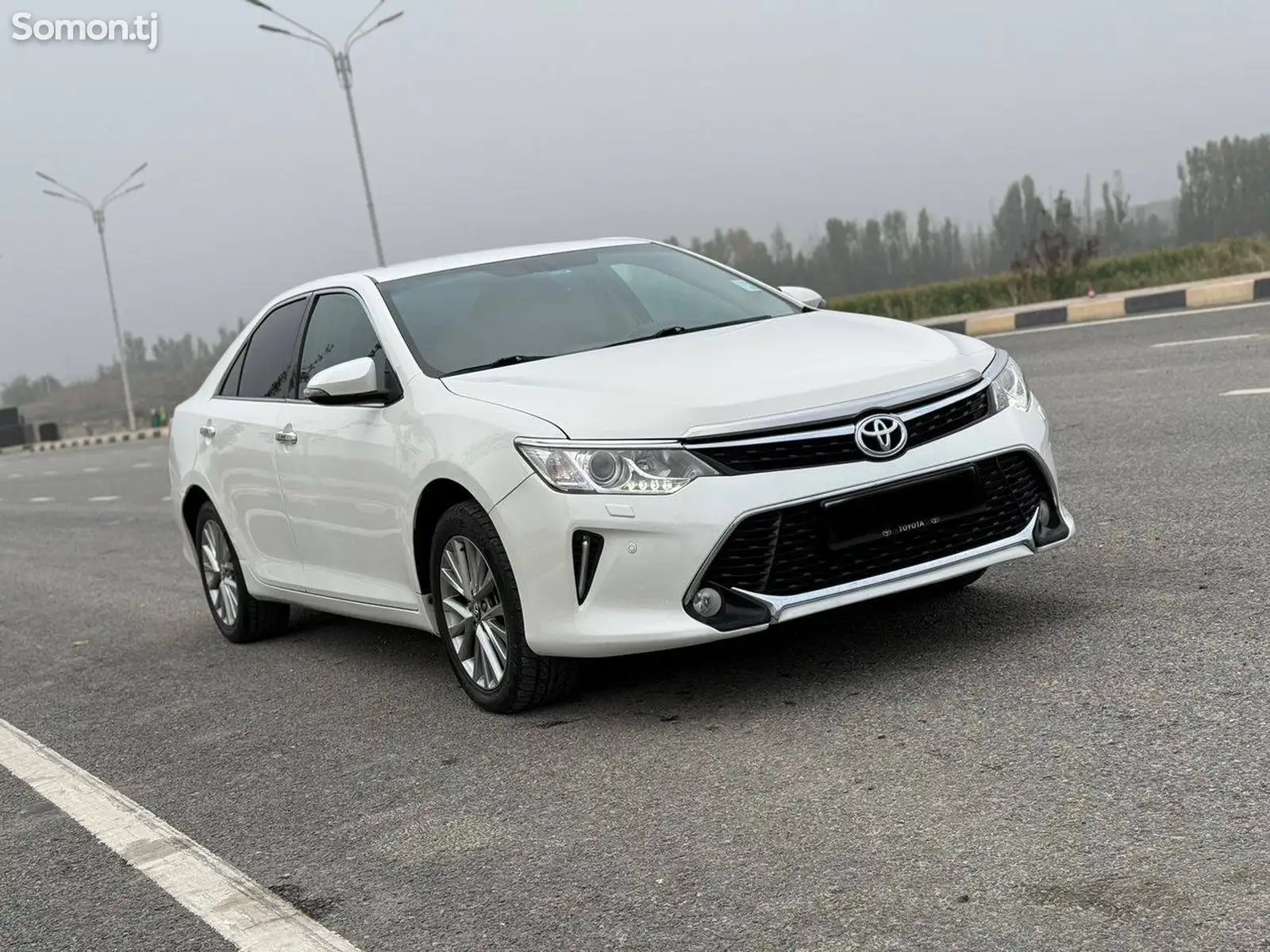 Toyota Camry, 2015-8