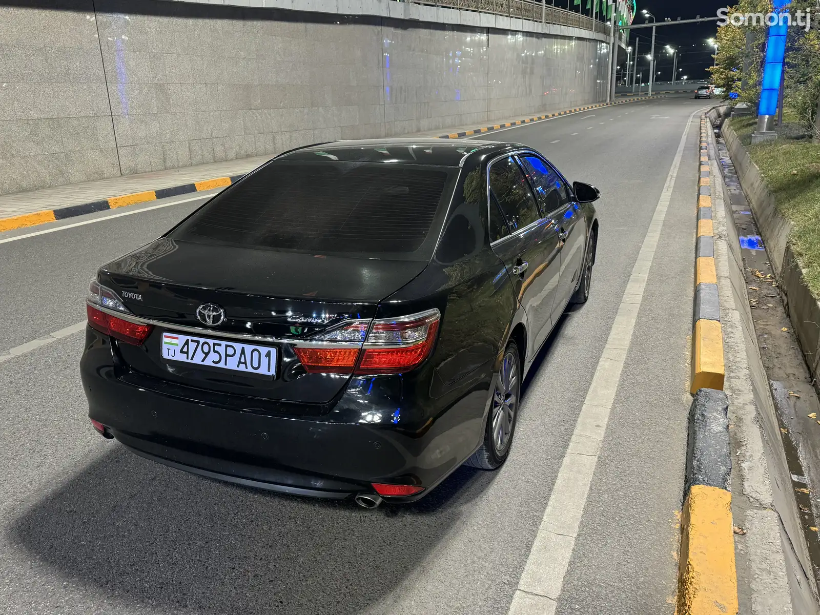 Toyota Camry, 2015-8