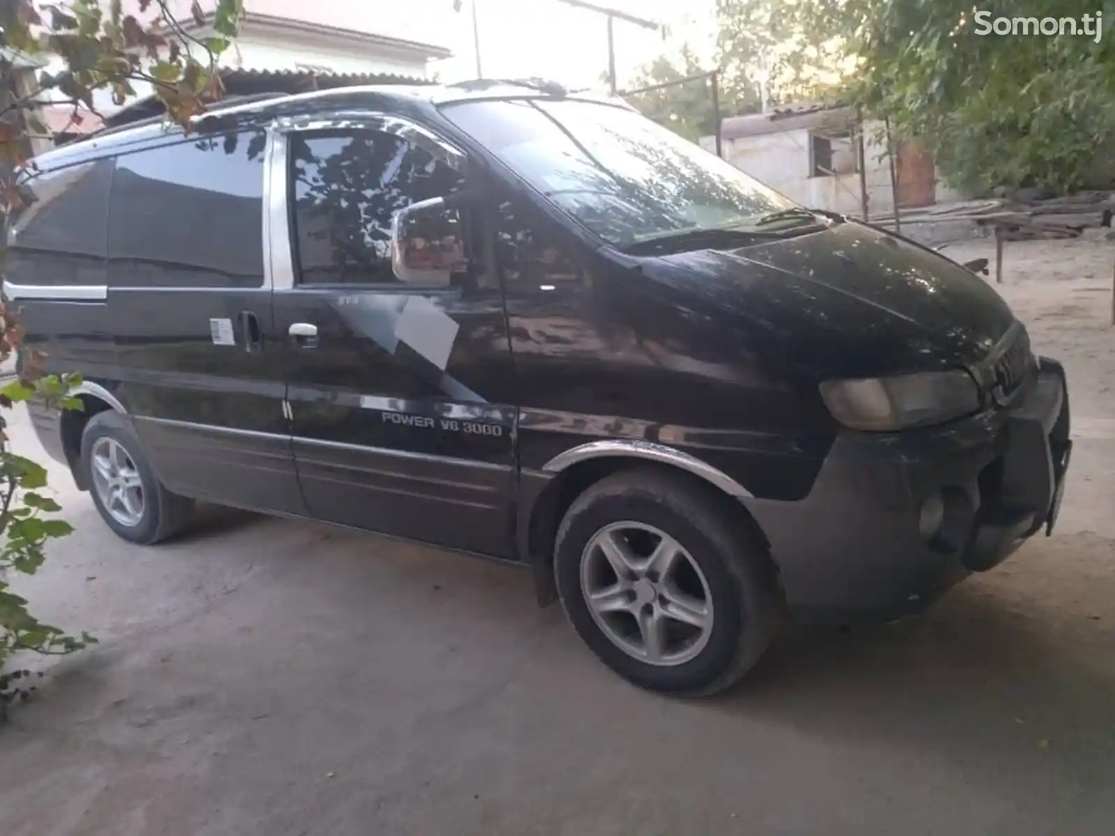 Hyundai Starex, 1999-8