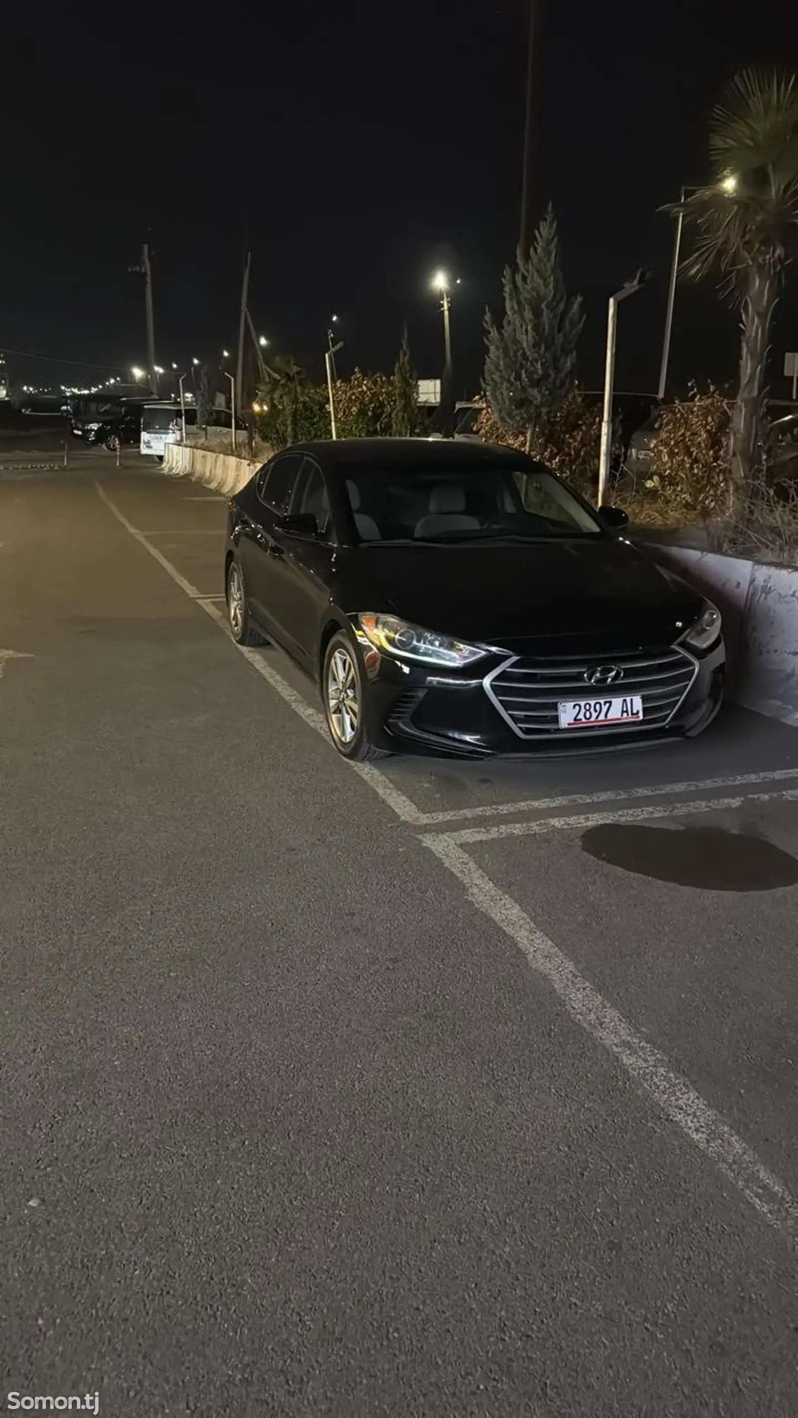 Hyundai Elantra, 2017-1