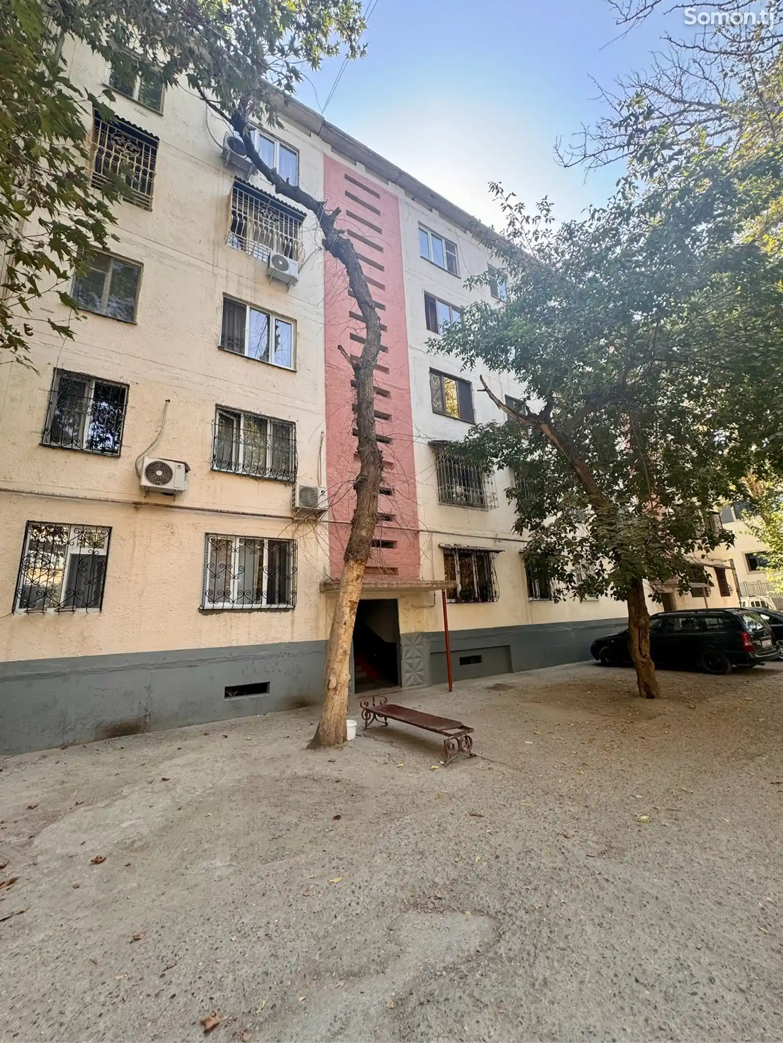 4-комн. квартира, 4 этаж, 85 м², 102мкр-1