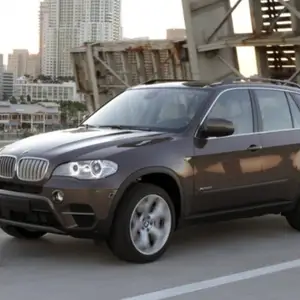 Стекло дверей BMW X5 E70