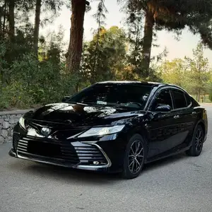 Toyota Camry, 2017