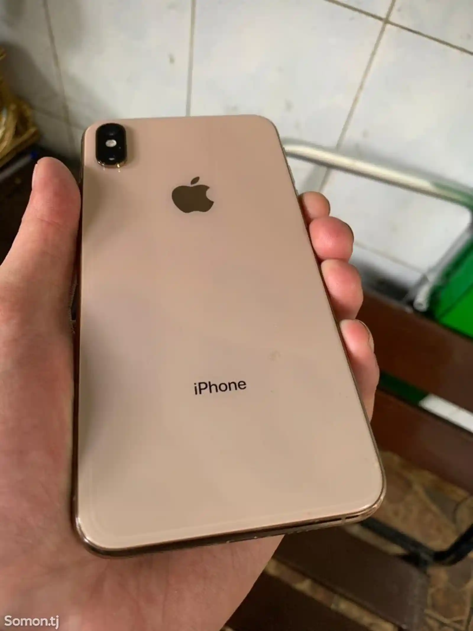 Apple iPhone Xs Max, 64 gb, Gold-3