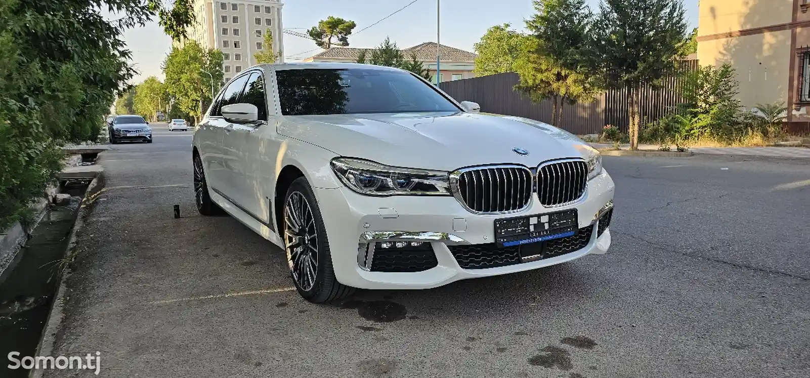 BMW 7 series, 2018-15