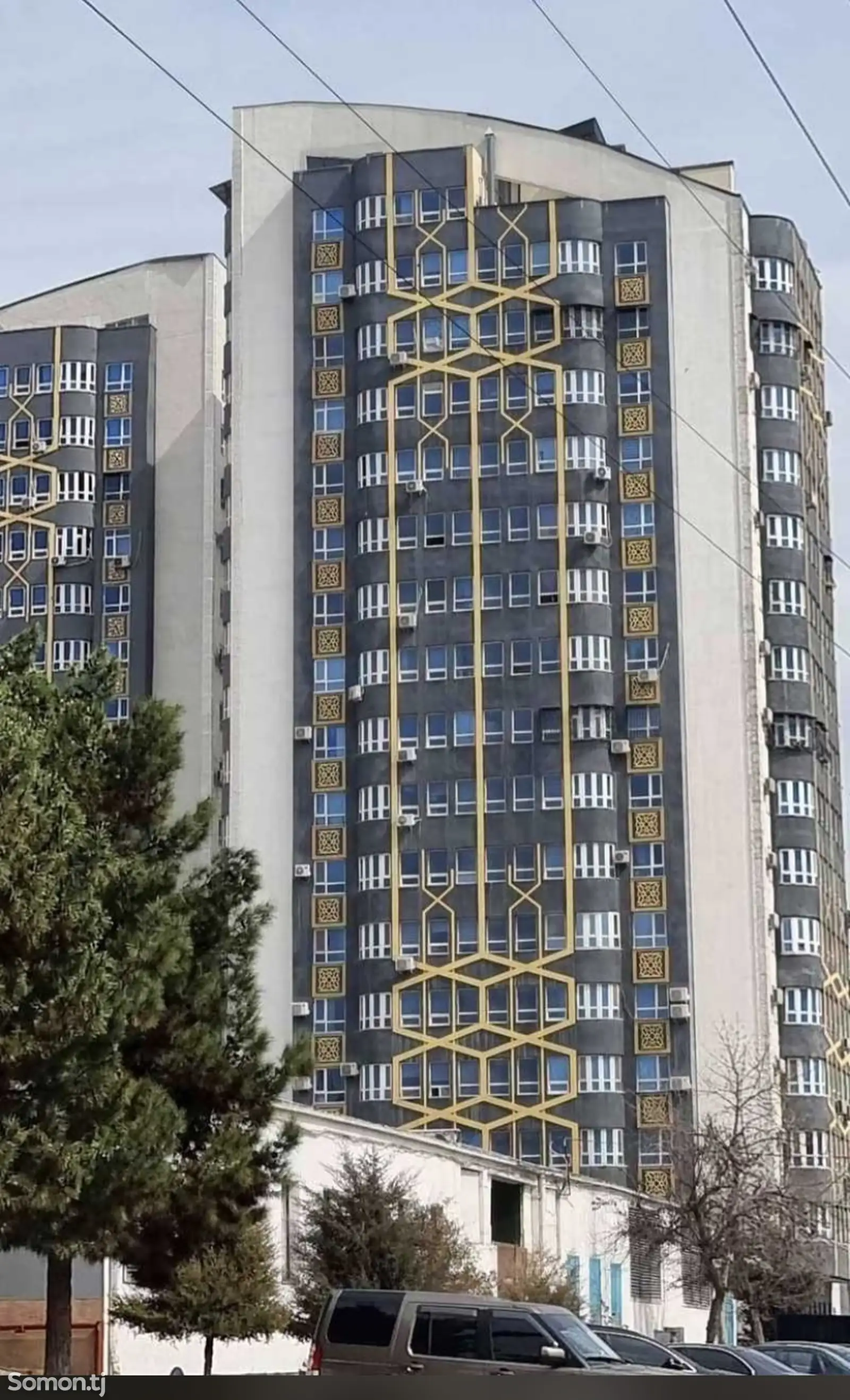 3-комн. квартира, 8 этаж, 85м², Цирк-1