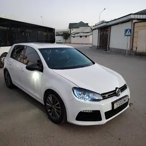 Volkswagen Golf, 2012