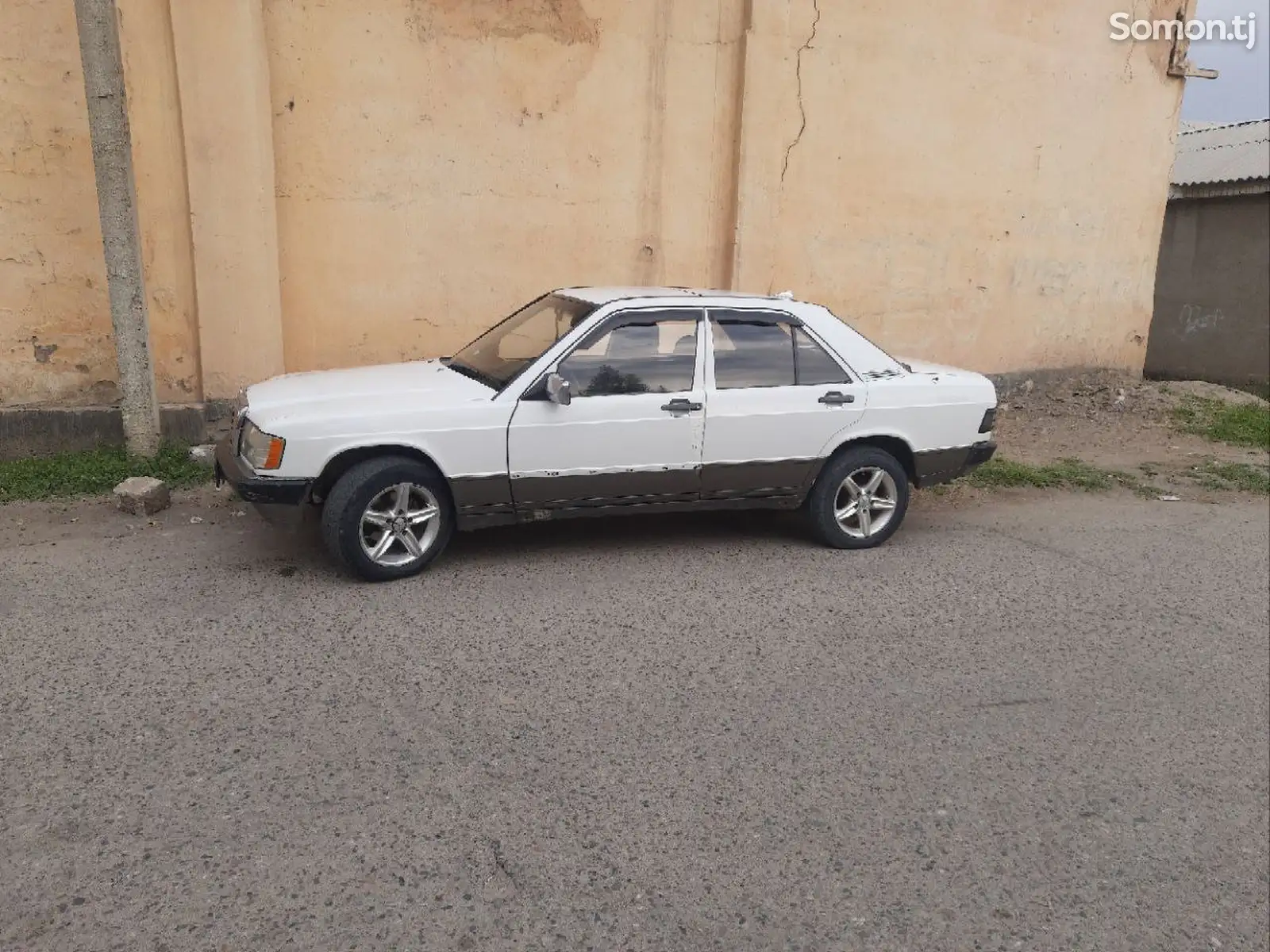 Mercedes-Benz W201, 1988-1