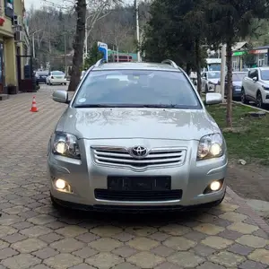 Toyota Avensis, 2008