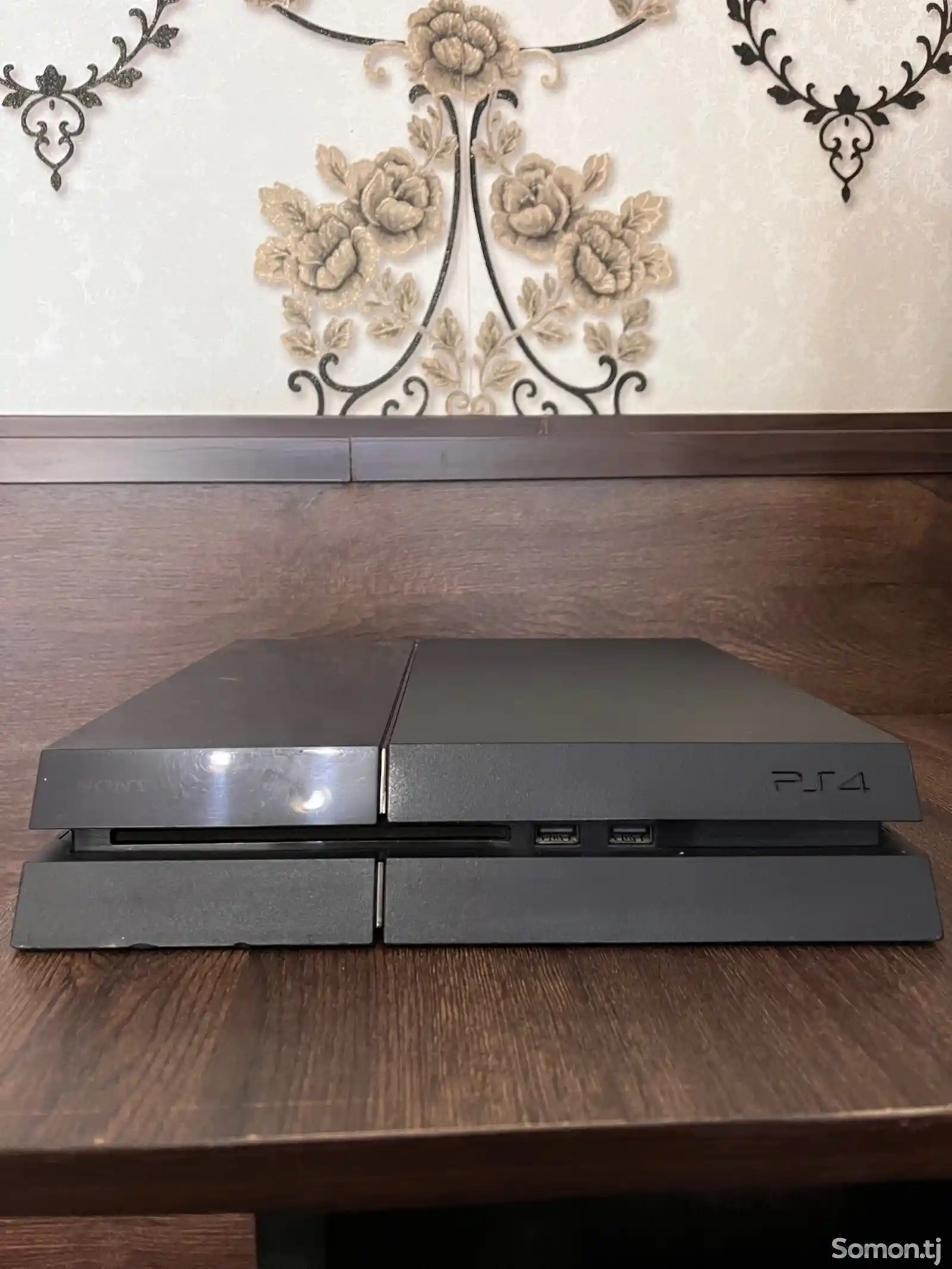Игровая приставка Sony PlayStation 4 fat-2