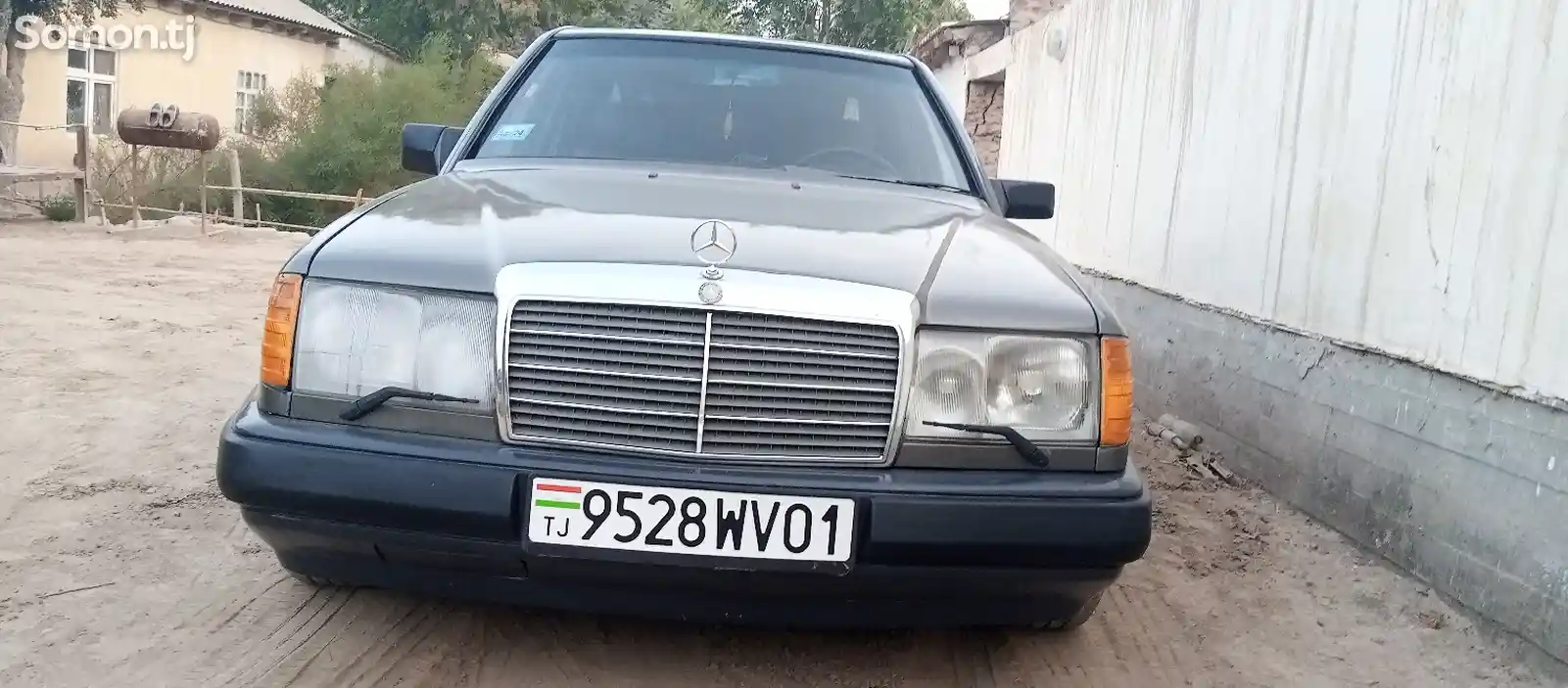 Mercedes-Benz W124, 1987-1