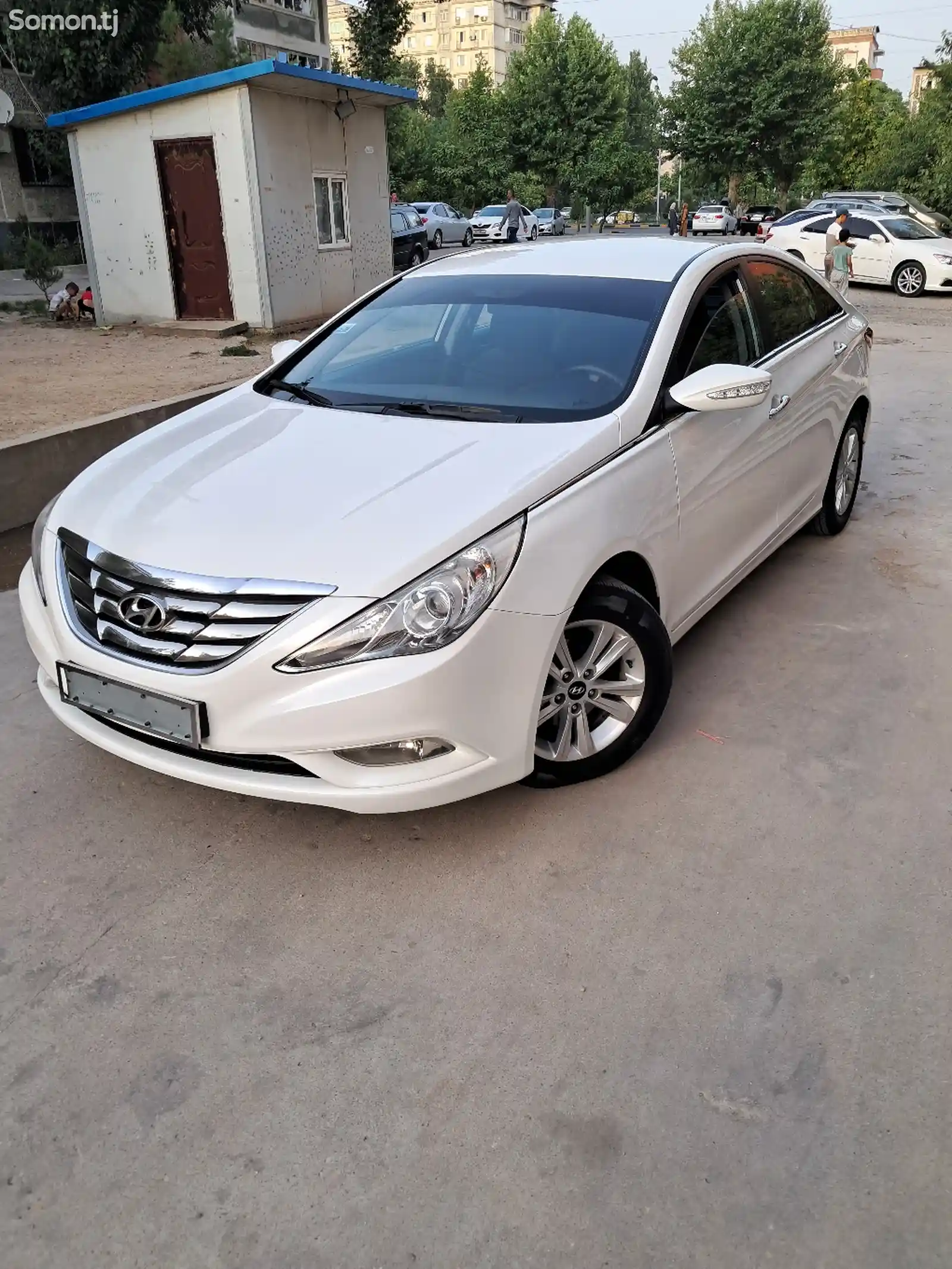 Hyundai Sonata, 2011-10