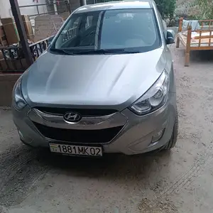 Hyundai Tucson, 2010