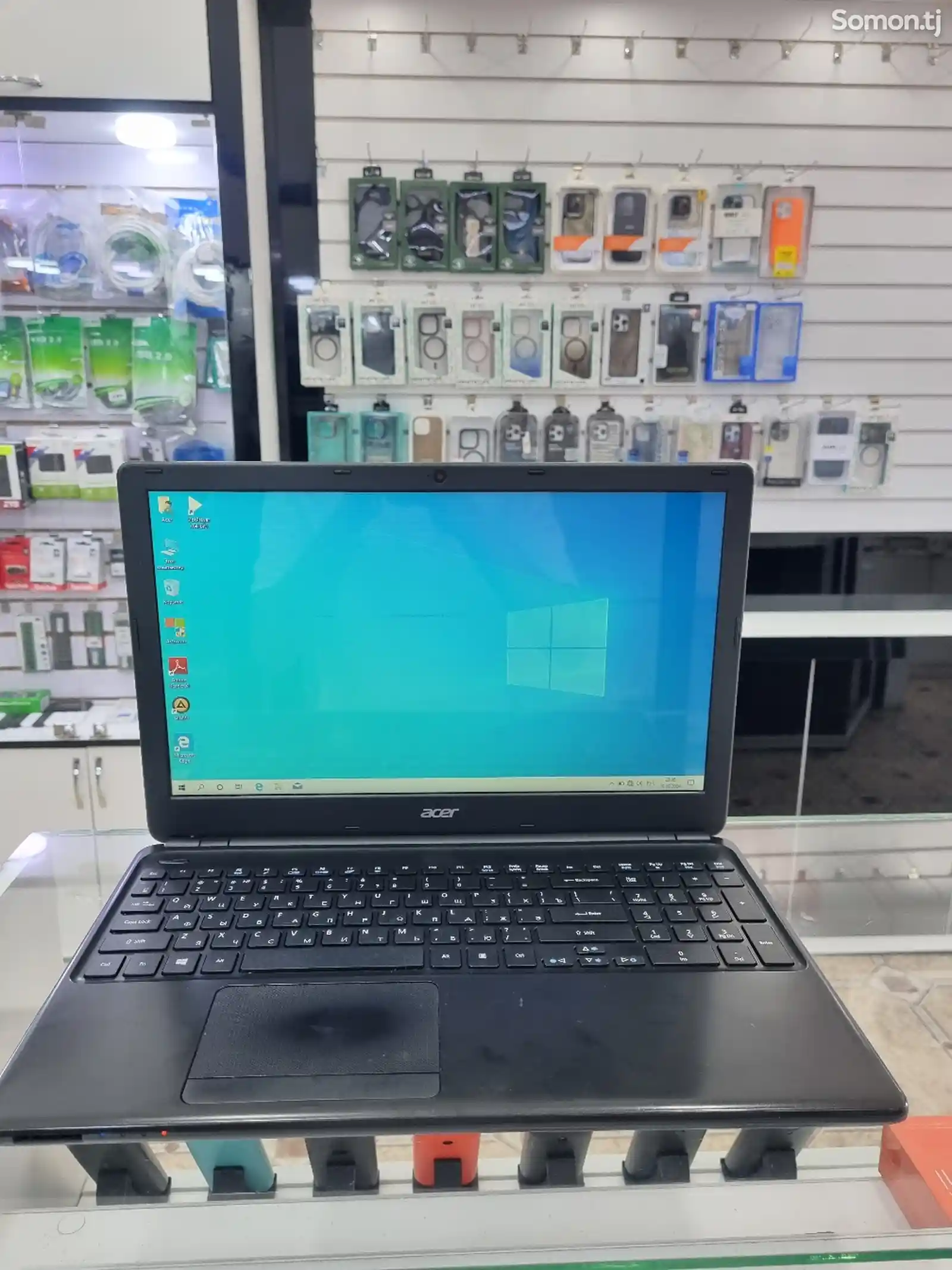 Ноутбук Acer E1-2