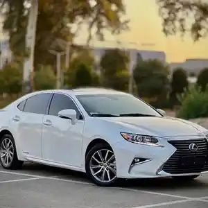 Lexus ES series, 2016