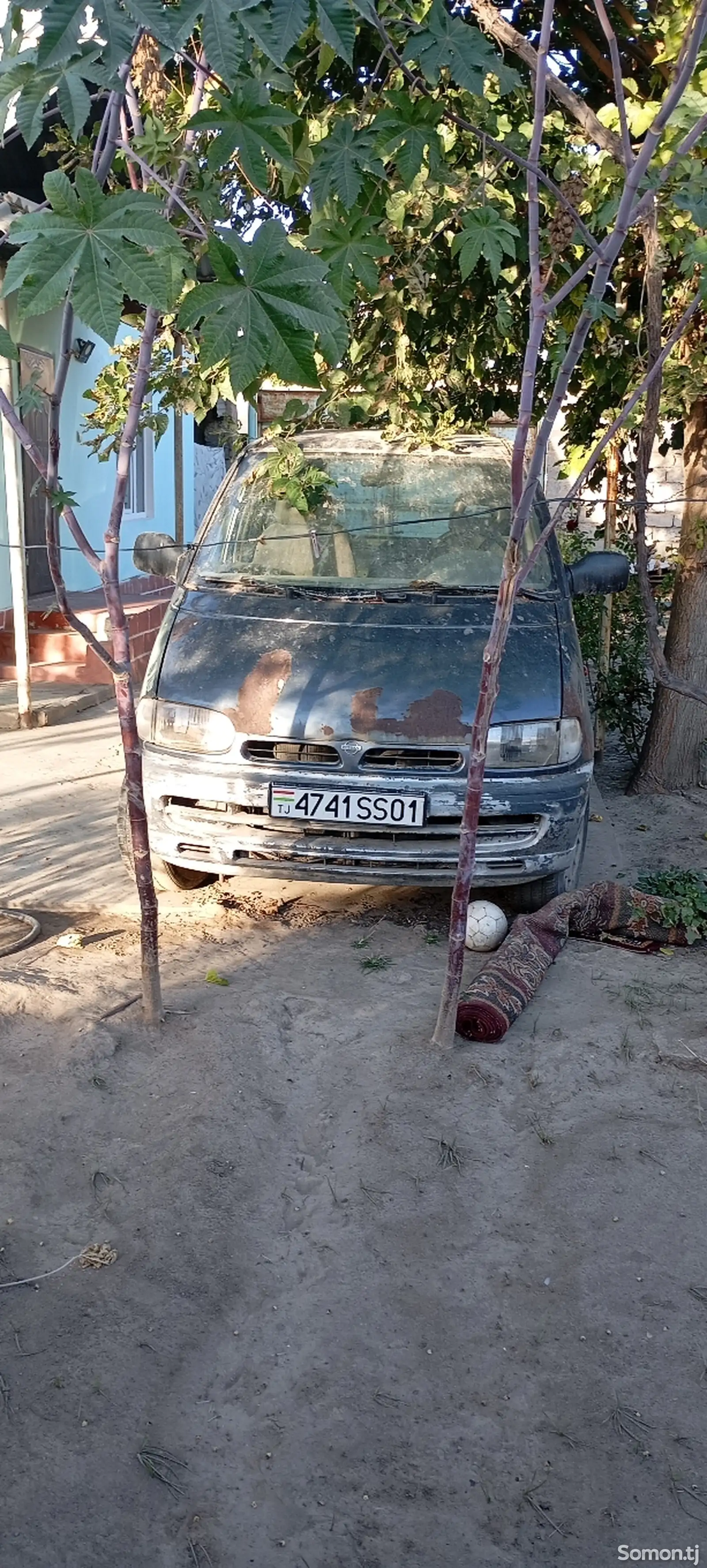 Nissan Serena, 1997-1