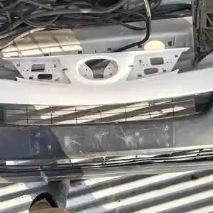 Бампер на Toyota RAV 4