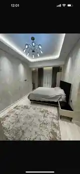 3-комн. квартира, 7 этаж, 80м², Дом печати-3