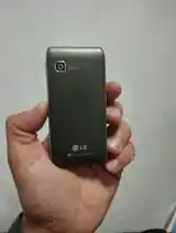 LG Dual Sim-2