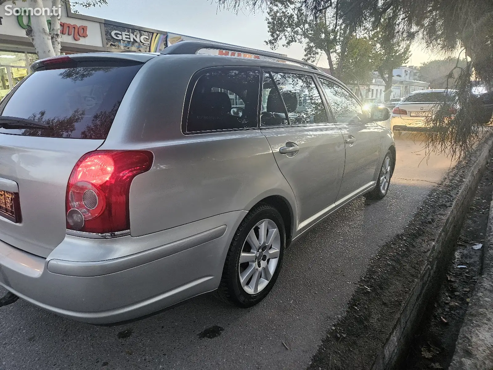 Toyota Avensis, 2008-1