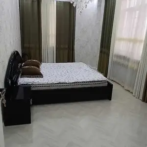 2-комн. квартира, 13 этаж, 70м², Сомони