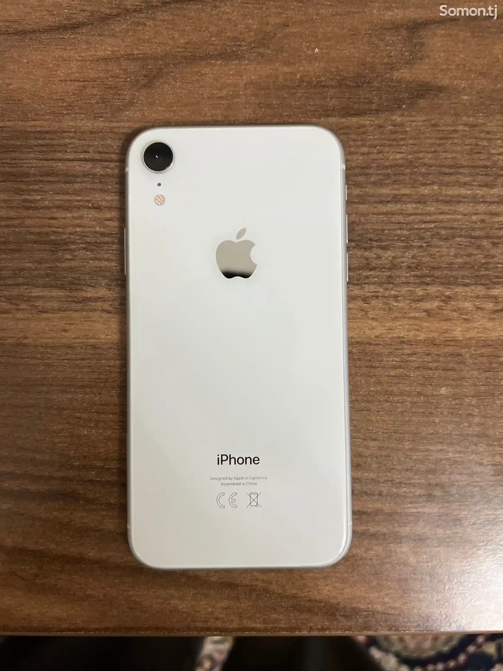 Apple iPhone Xr, 128 gb, White-1