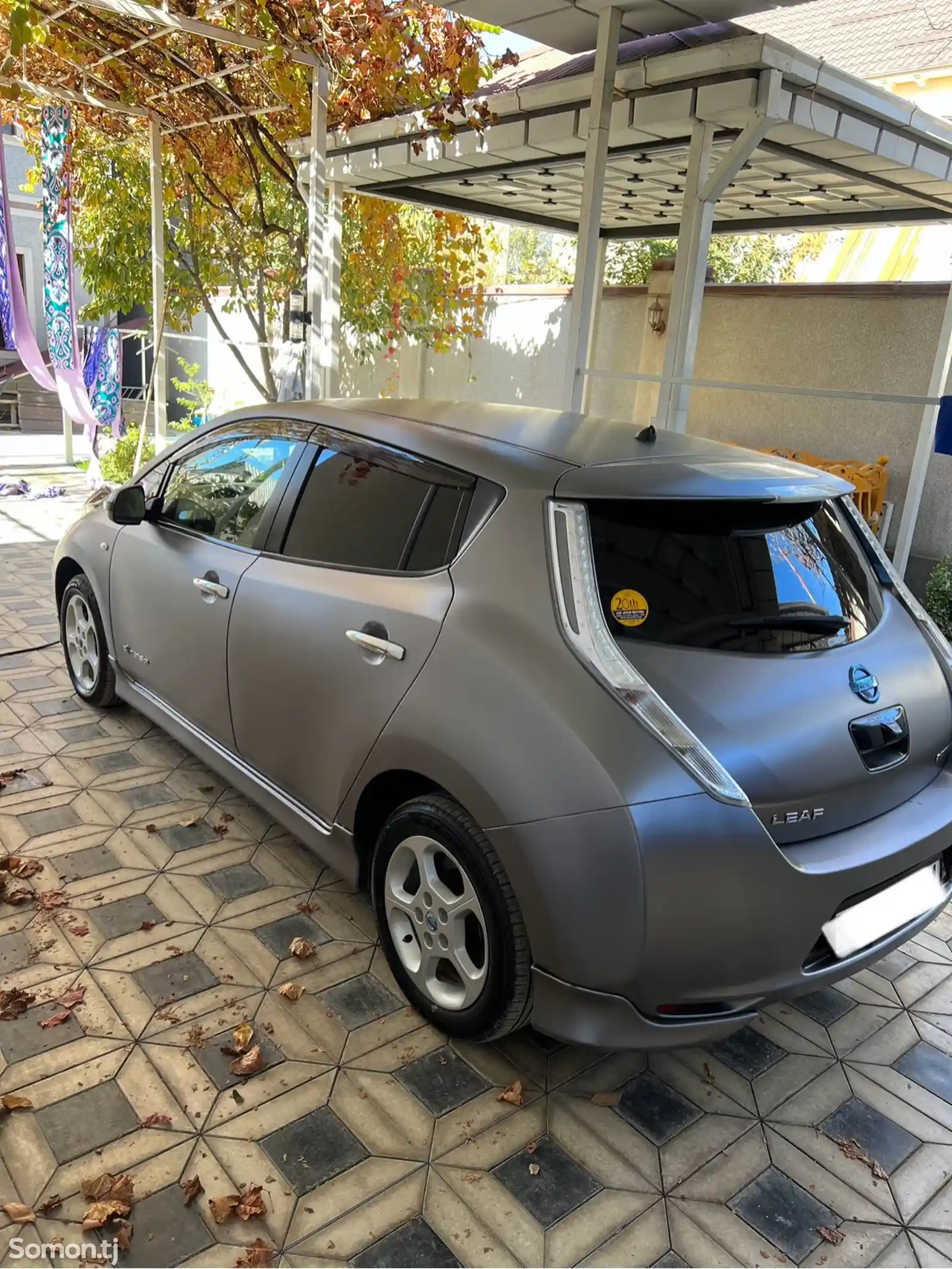 Nissan Leaf, 2012-2