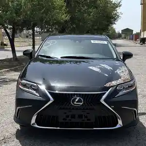 Lexus ES series, 2016