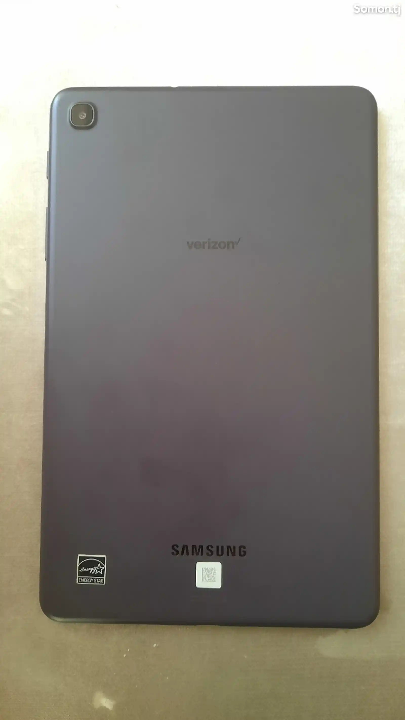 Планшет Samsung Galaxy Tab A 8.4-2