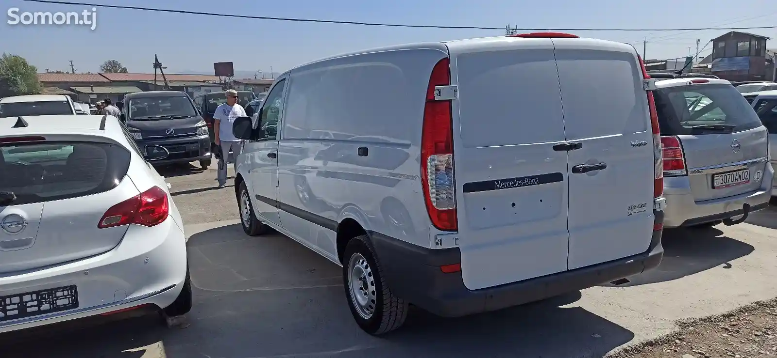 Фургон Mercedes Vito-3