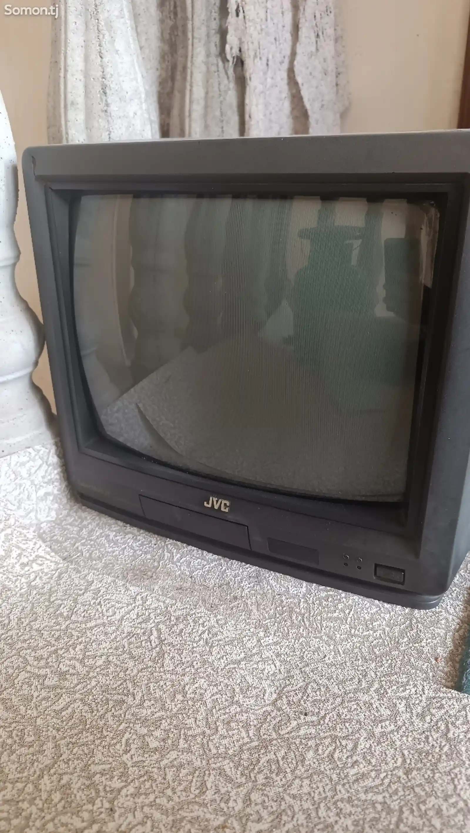 Телевизор JVC-2