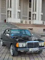 Mercedes-Benz E class, 1981-5