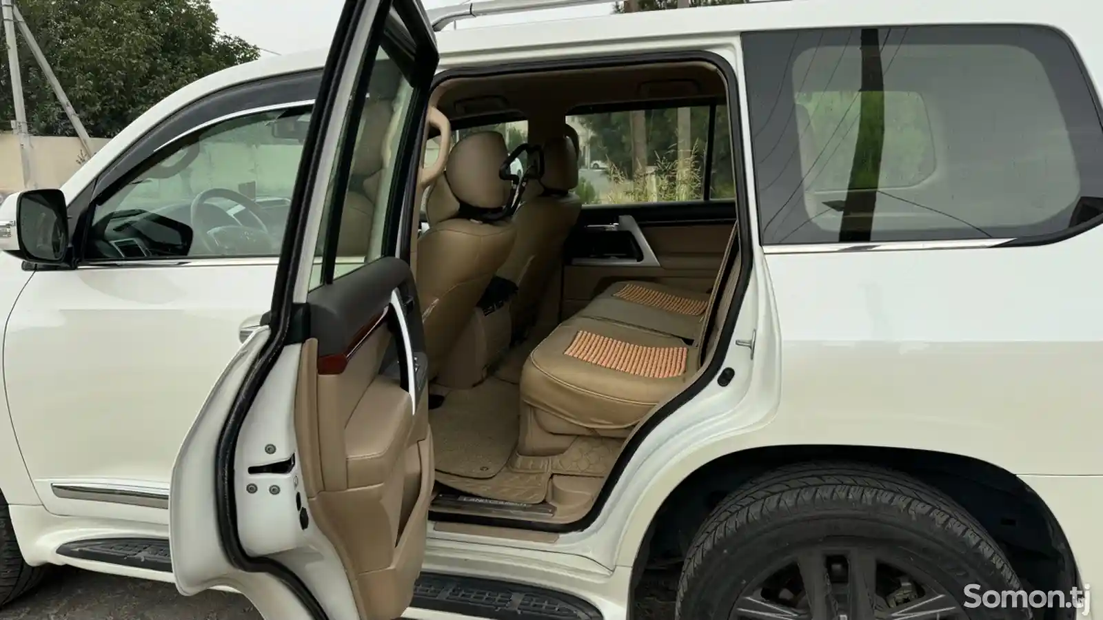 Toyota Land Cruiser, 2013-7