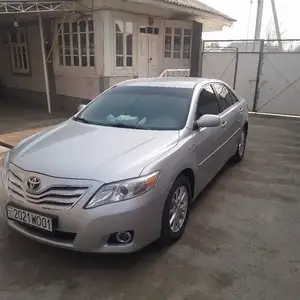 Toyota Camry, 2009