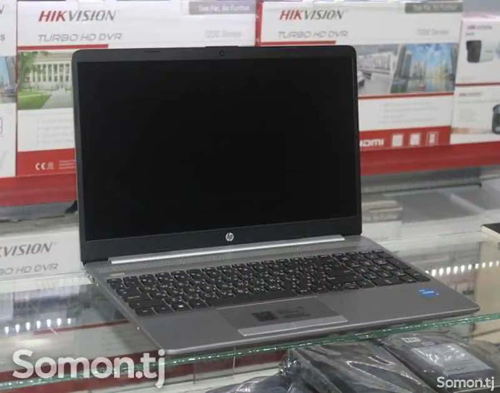 Ноутбук HP 250 G8-1
