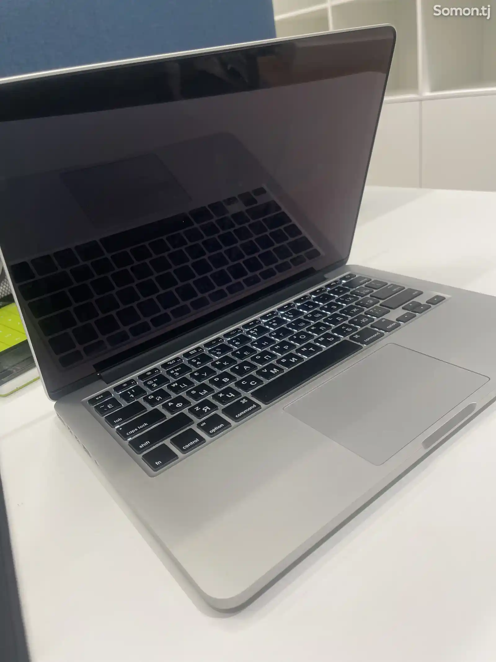 Apple MacBook Pro intel Core i5-1