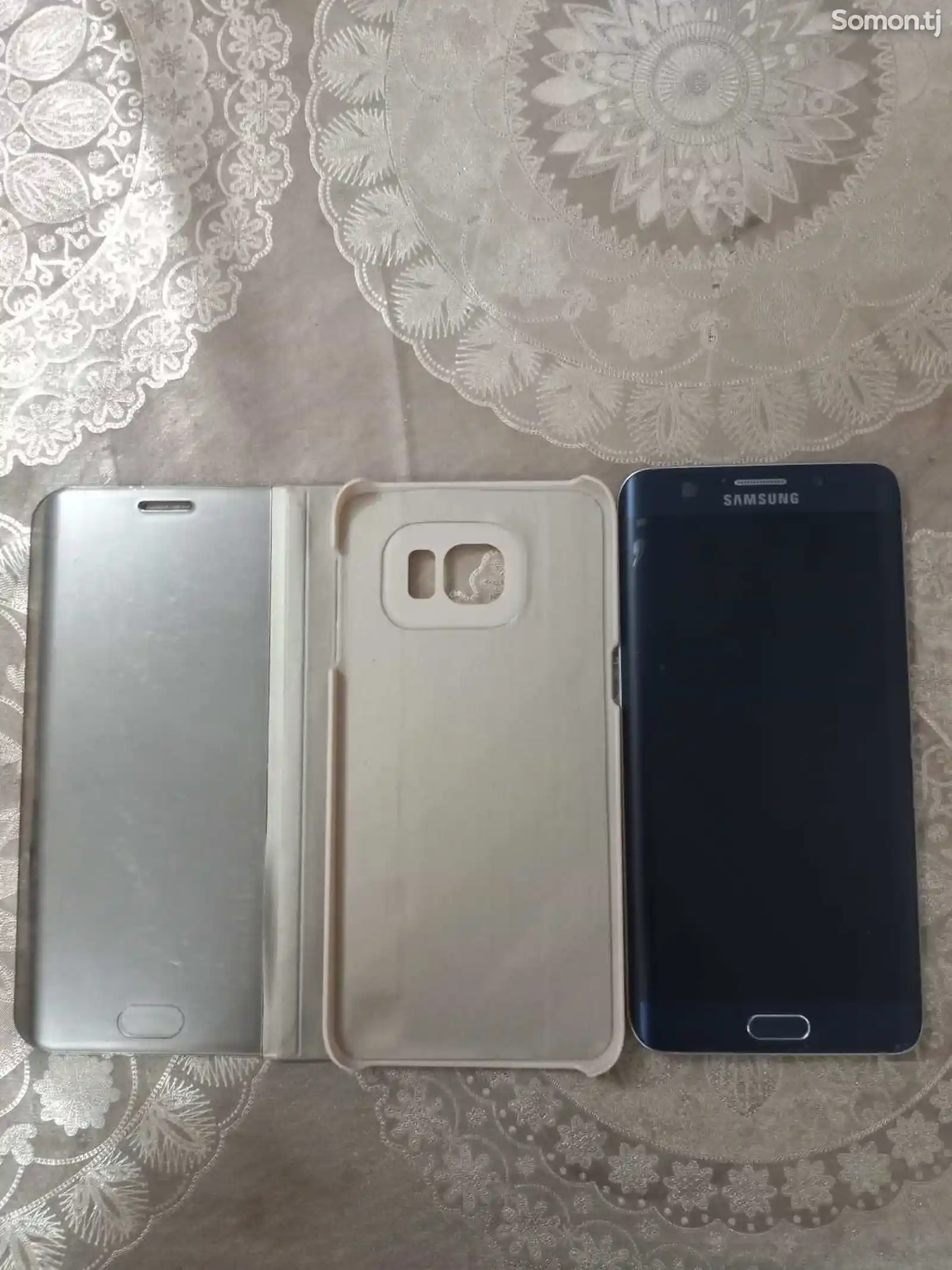 Samsung Galaxy S6 edge+-4