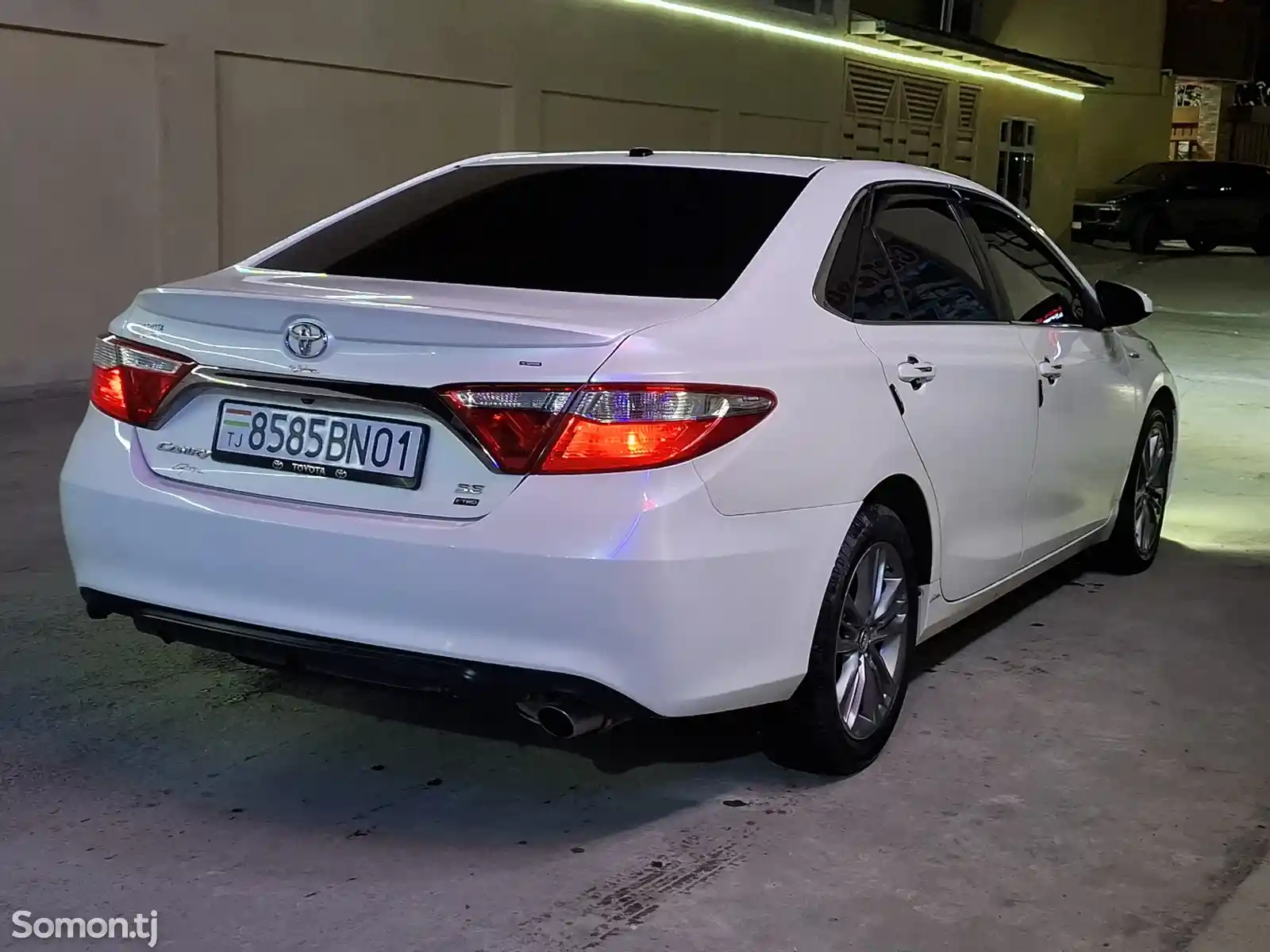 Toyota Camry, 2015-4