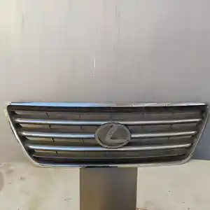 Решетка радиатора на Lexus GX470