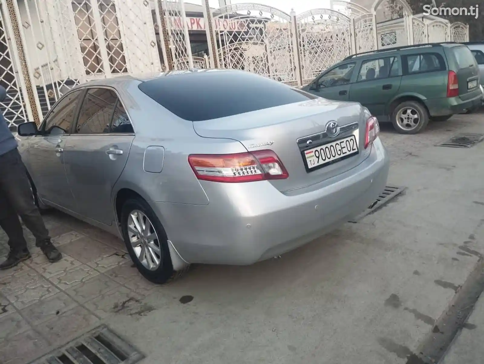 Toyota Camry, 2010-3