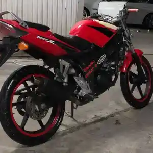 Мотоцикл Honda